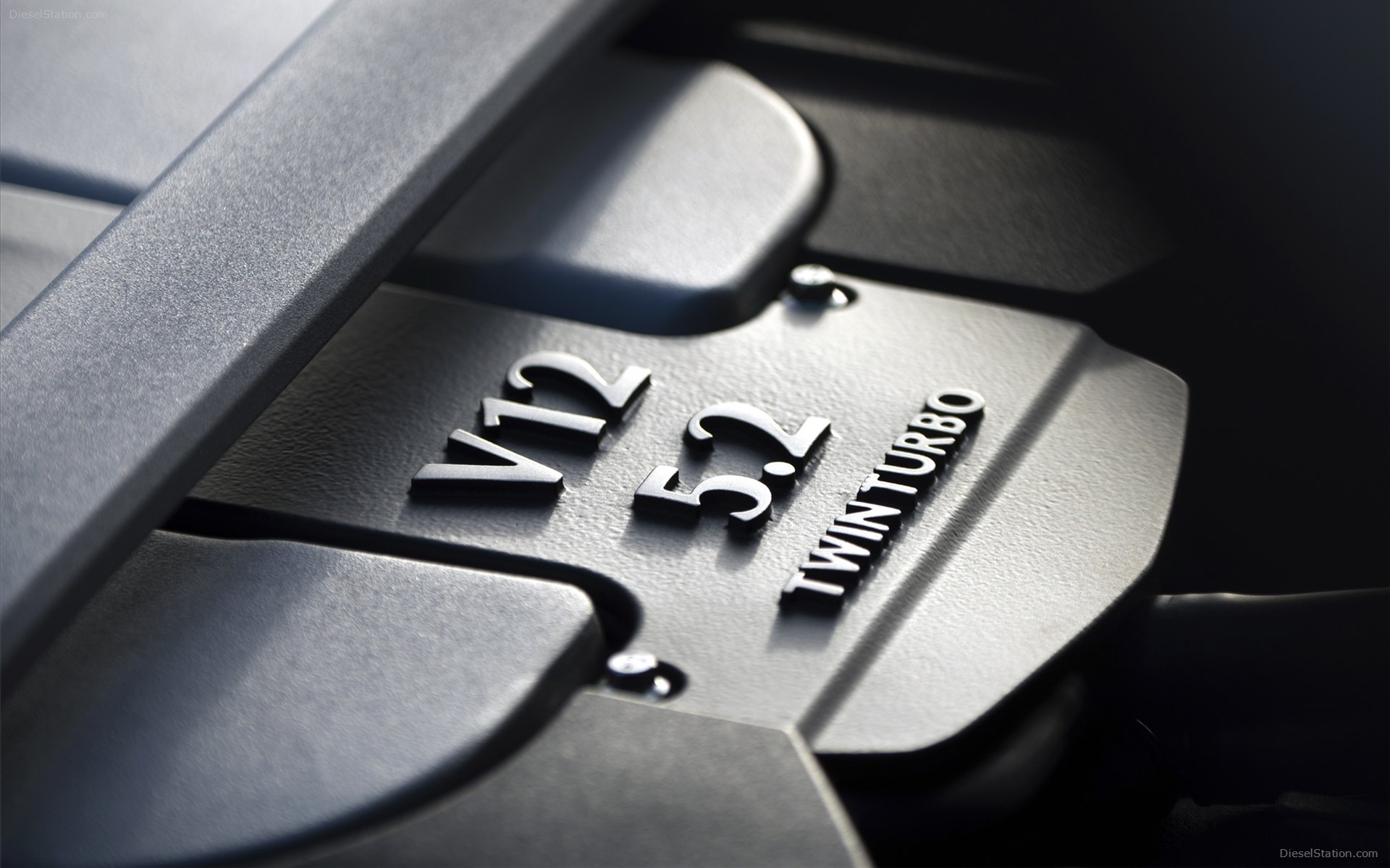 Aston Martin DB11 2017